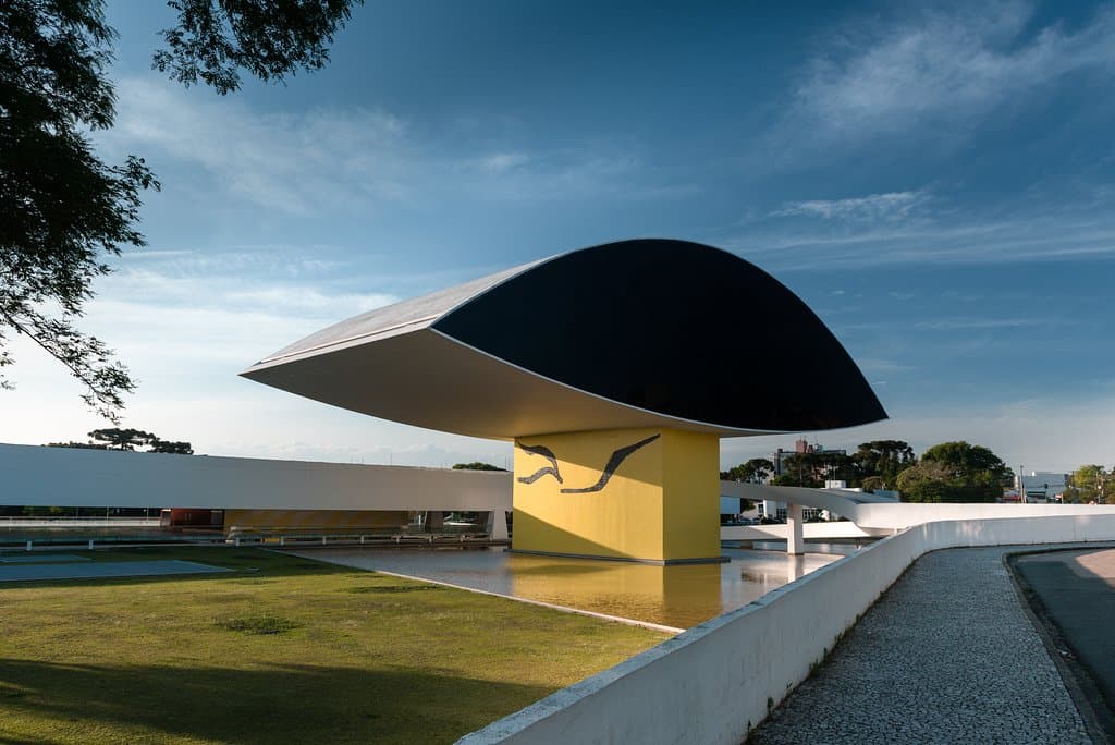 Museu Oscar Niemeyer. Foto: Marcello Kawase