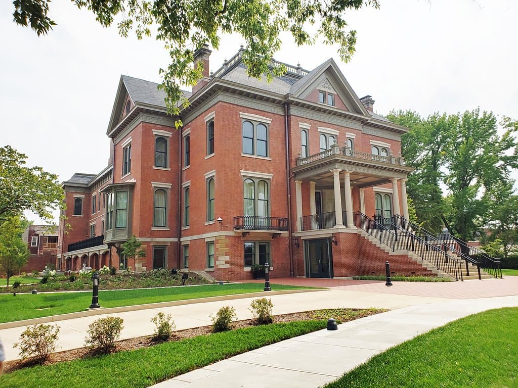 The Outside of the Governors Manson.