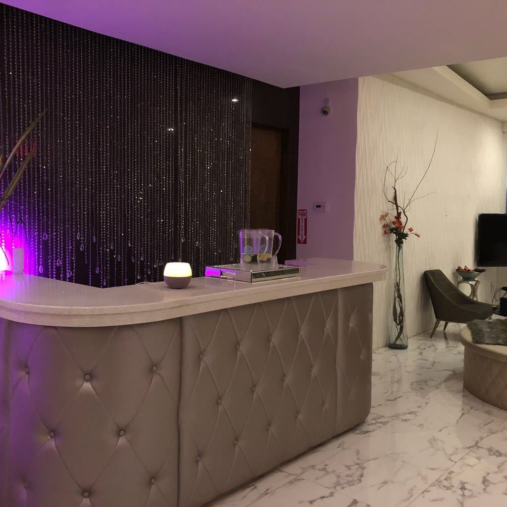 Visit a 24-Hour Spa in Koreatown