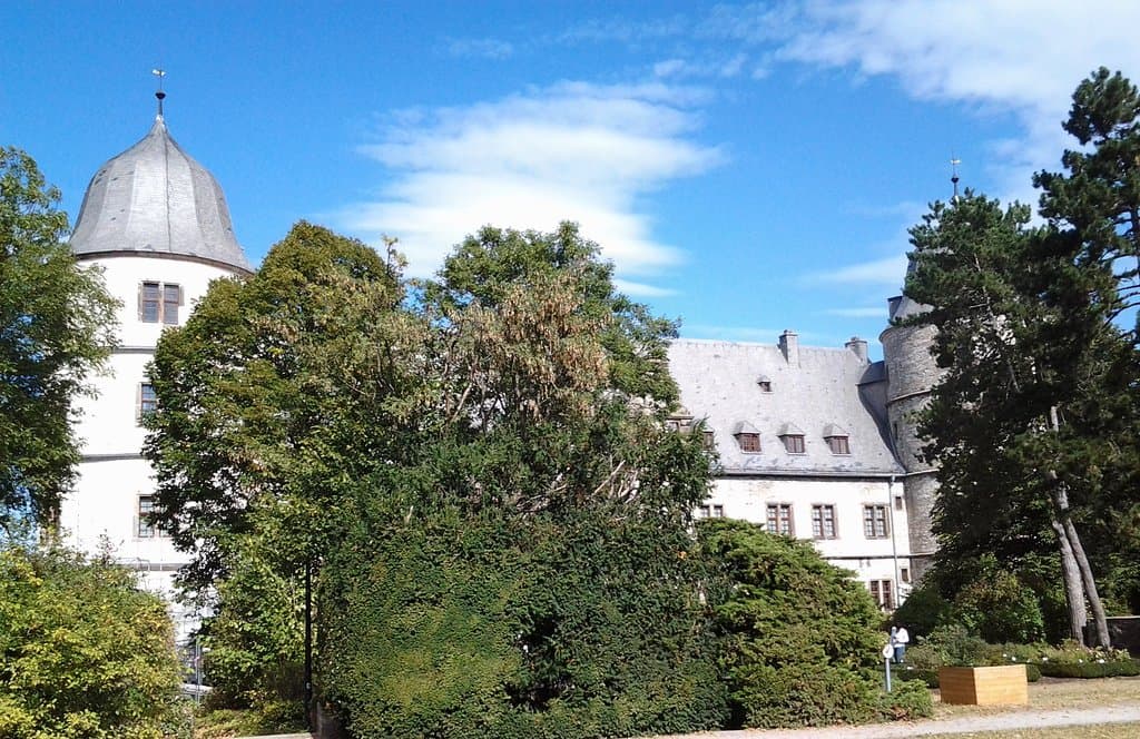 Der Kräutergarten vor der Burg