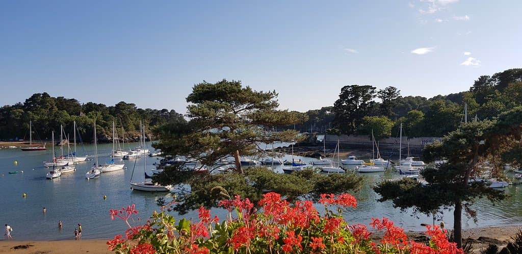 Vue de la plage, du golfe depuis l'hôtel Le Roof