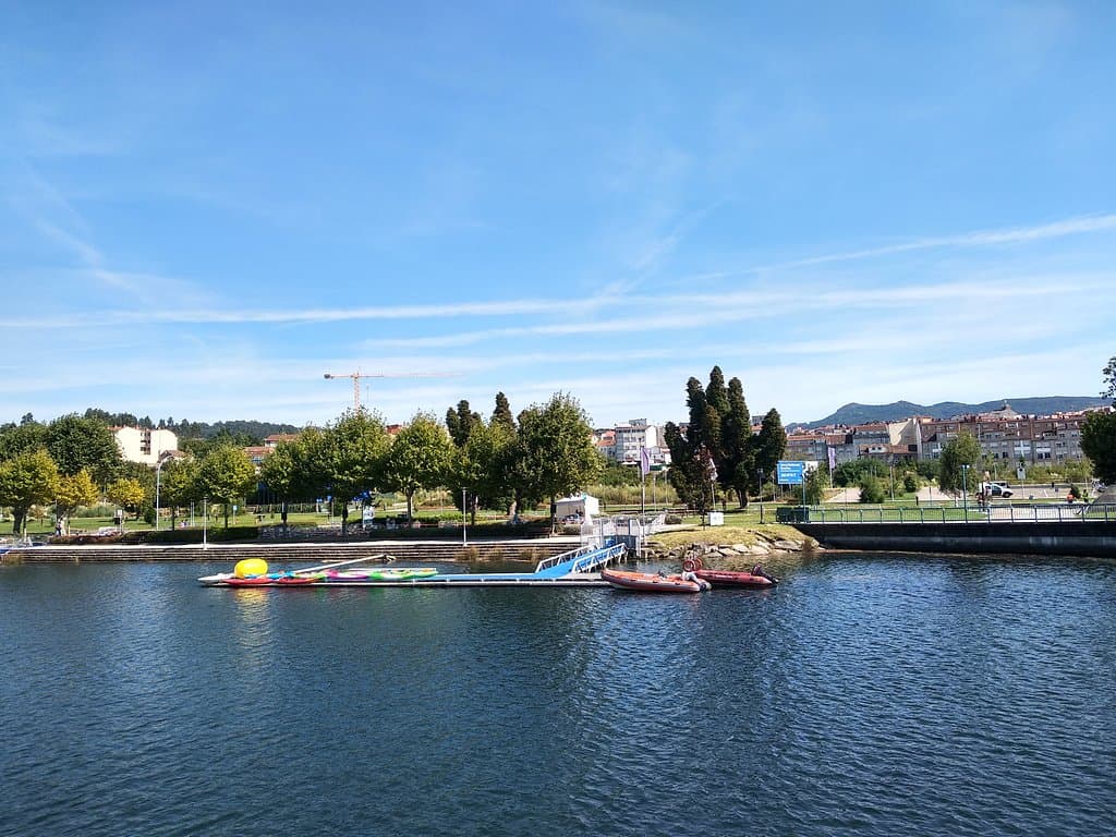Vista del embarcadero de piragüas