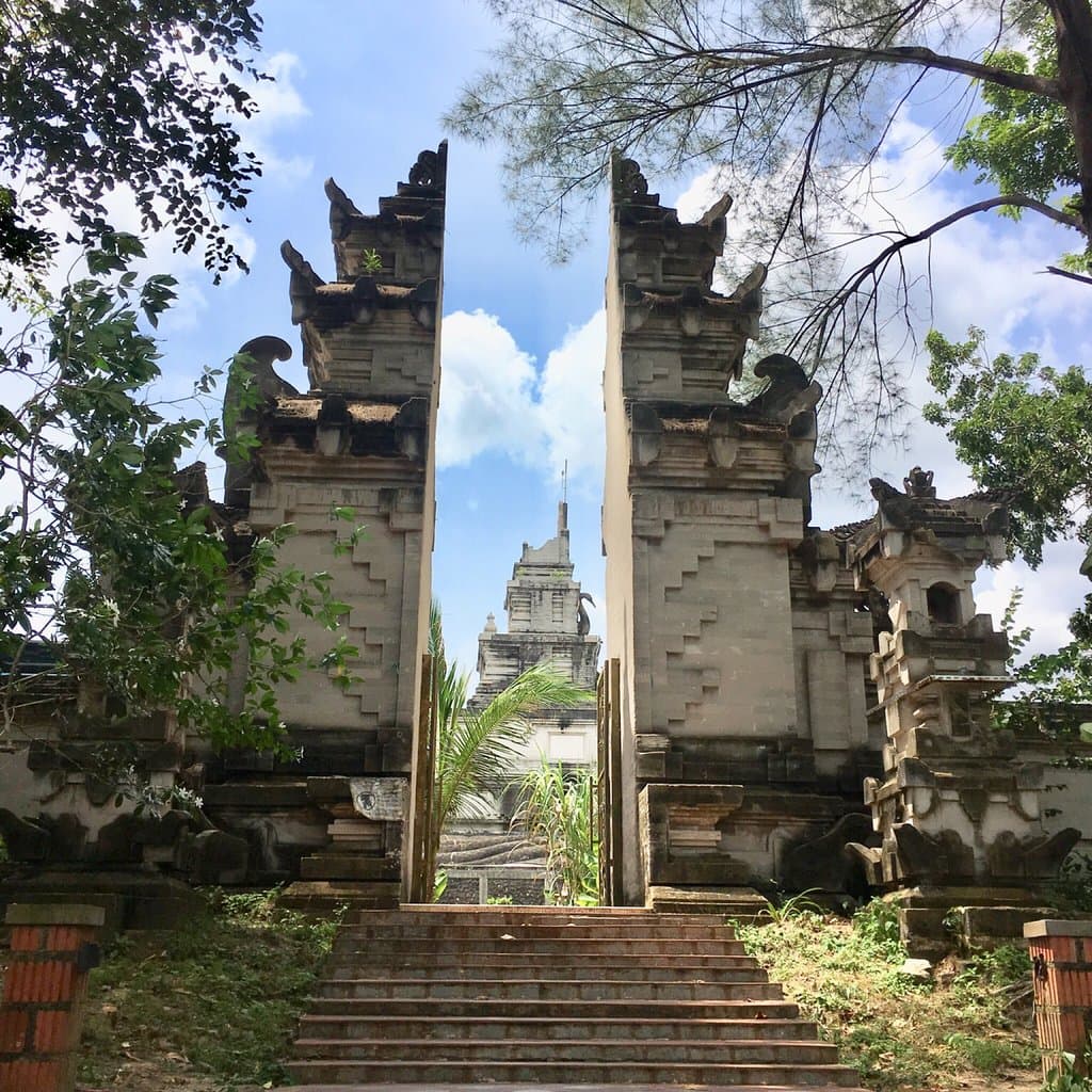 Pura Agung Tirta Bhuana Bekasi