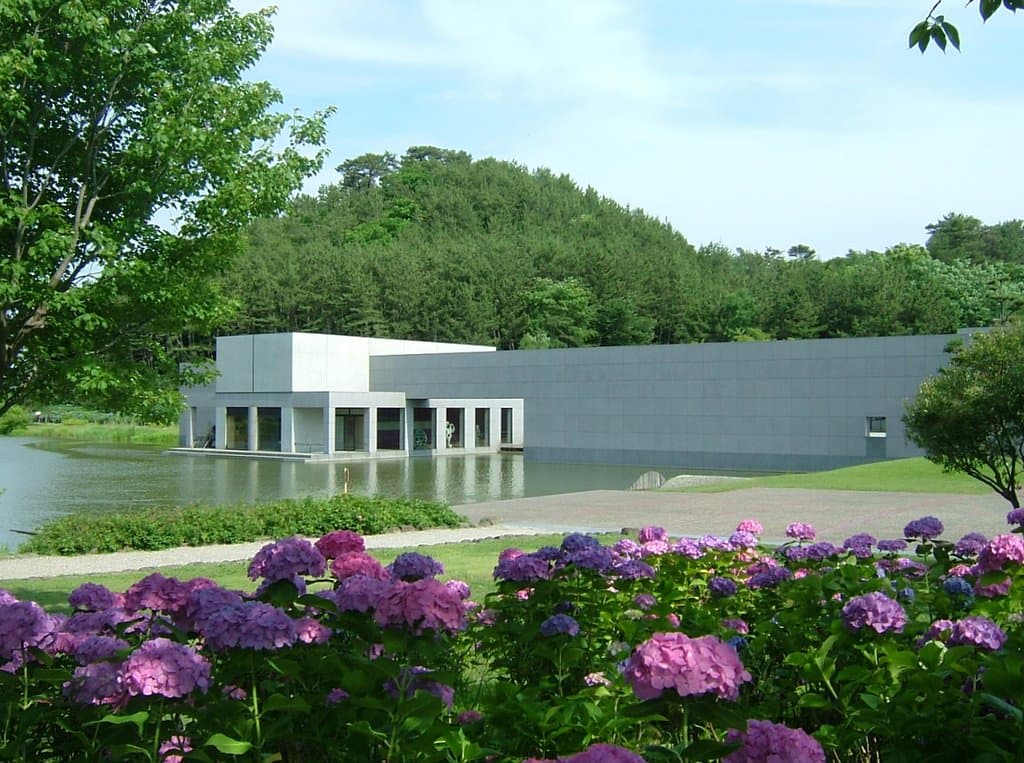 6月下旬~7月上旬は紫陽花が見頃となります。