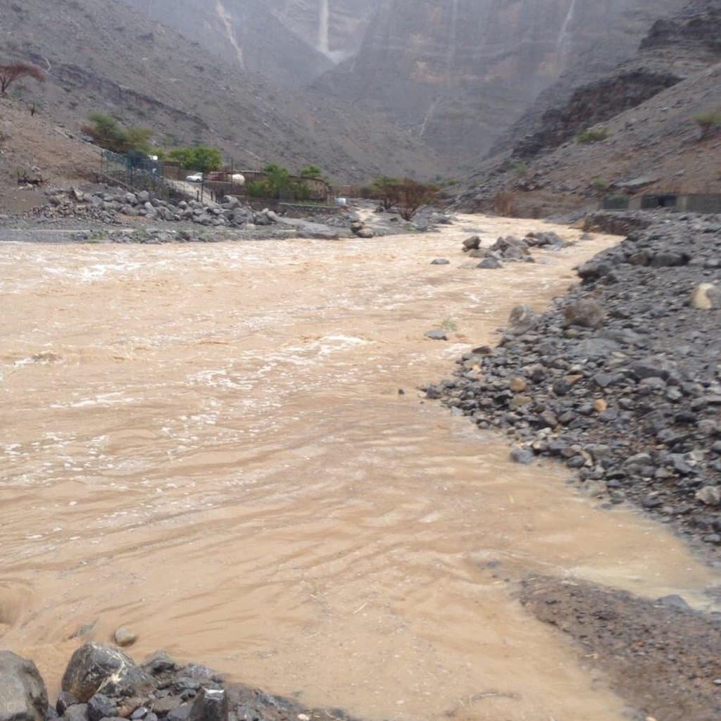 Hiking in Wadi Galilah or Wadi Showka