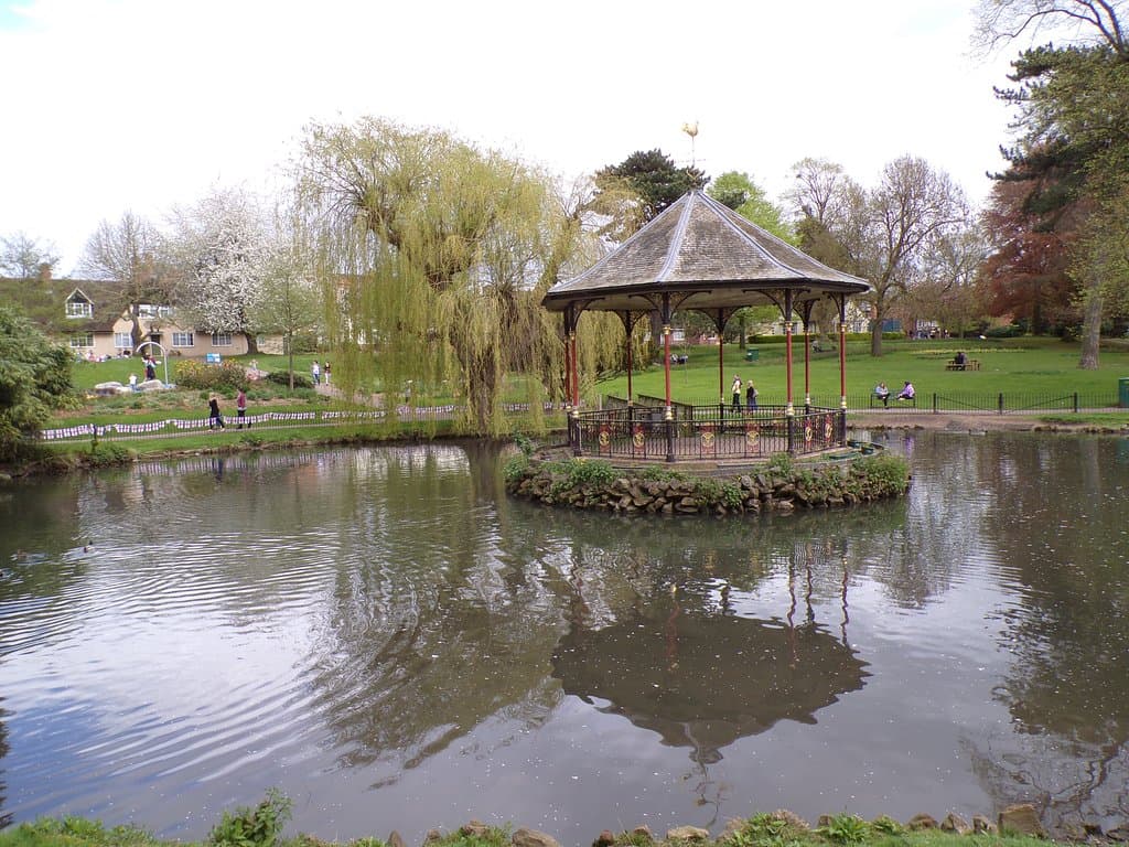 The Old Banstand