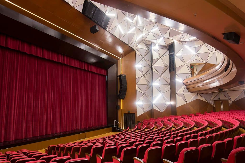 Ciputra Artpreneur Theater offers a-1,163 seat International Standard Theater