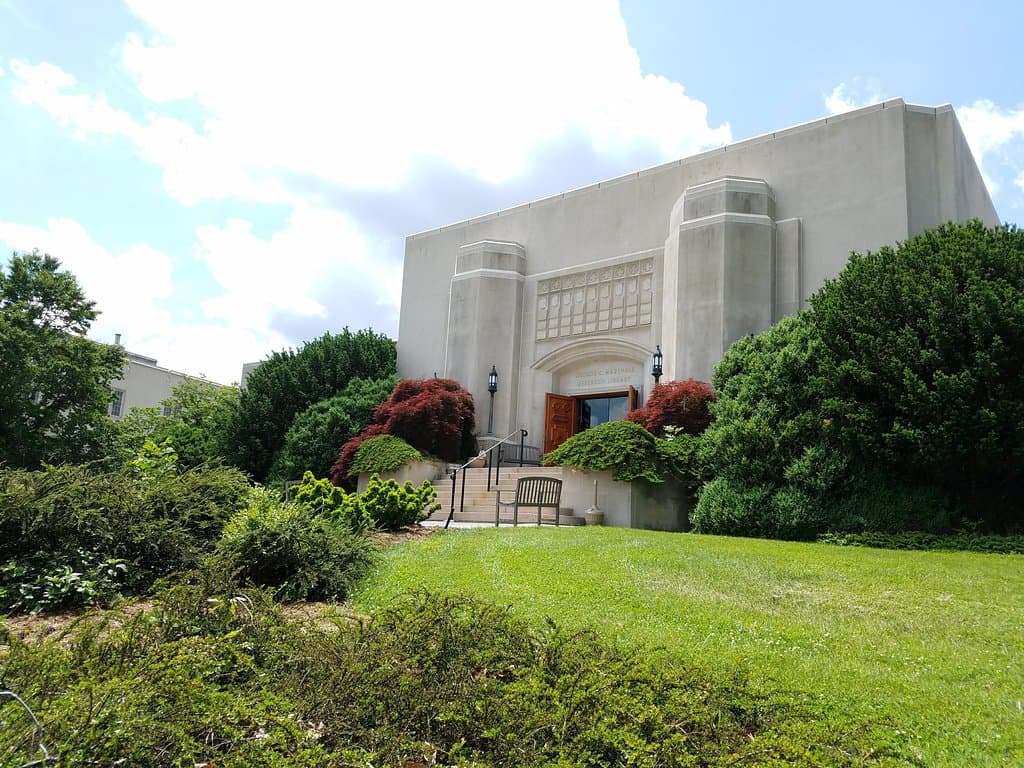 The Marshall Museum is on the post at the Virginia Military Institute (alongside the Parade Ground).
