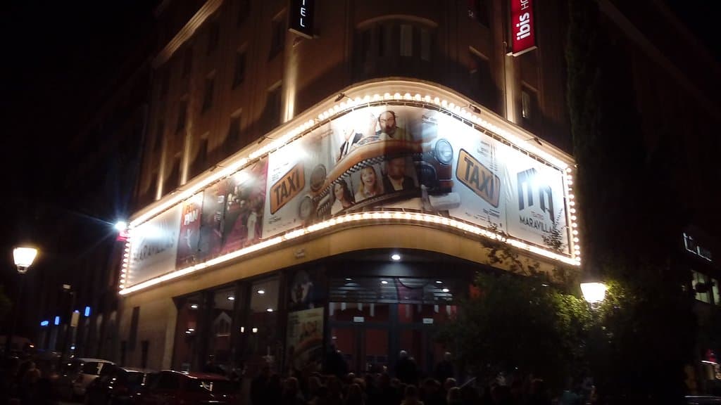 Taxi, obra de teatro cómica