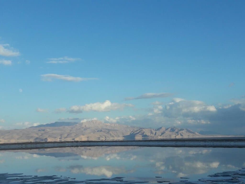 Maharloo Lake Shiraz