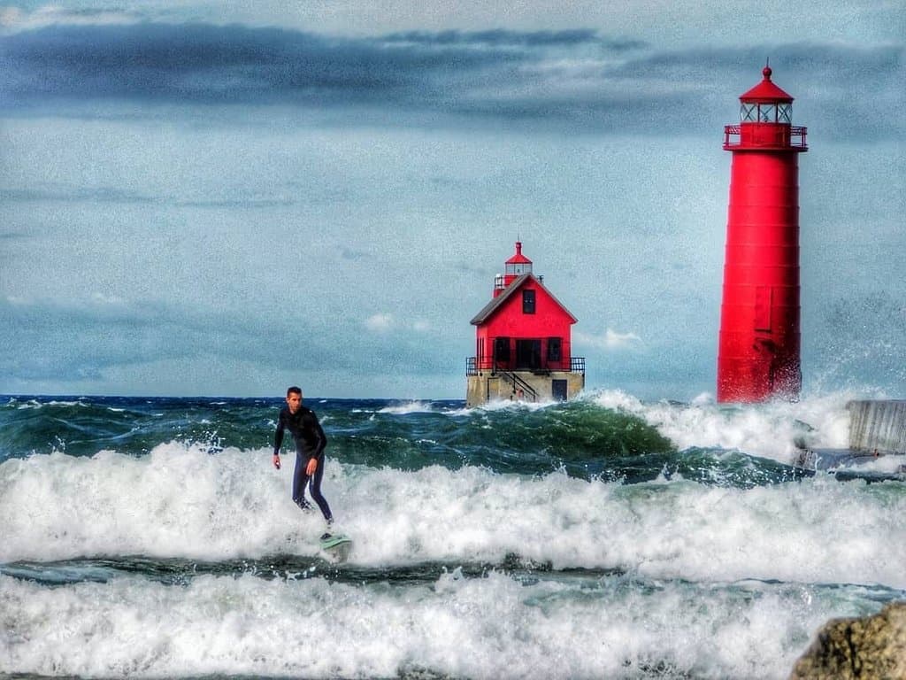 Grand Haven South Pier & Lighthouse
