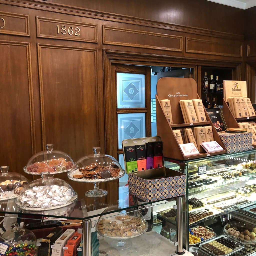 Pasteleria Lopez Mezquita