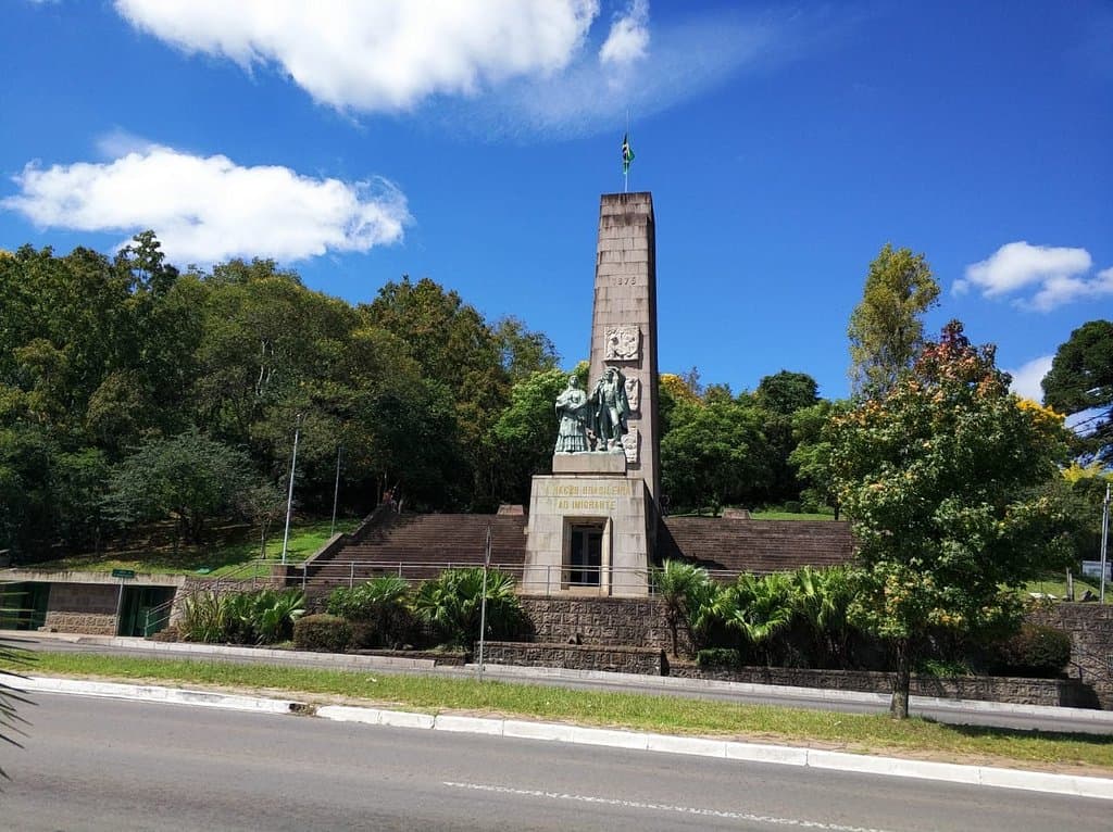 Monumento Nacional ao Imigrante.