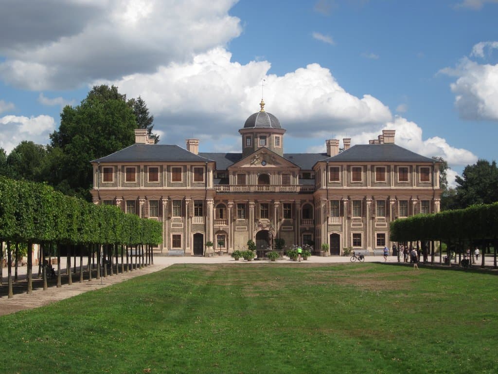 Schloss La Favorite