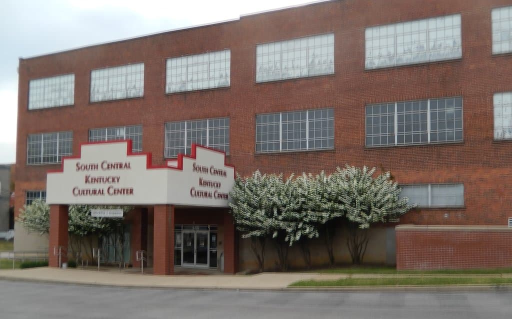 Entrance to the South Central Kentucky Cultural Center