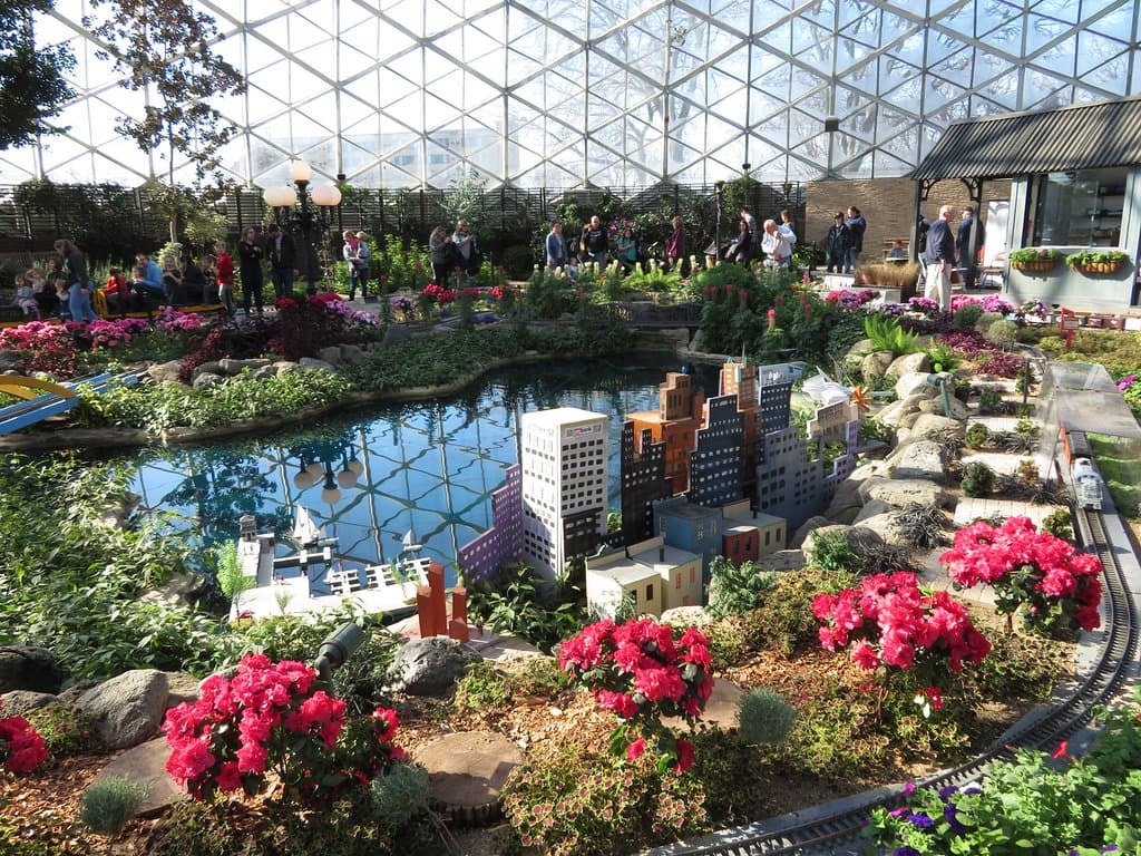 train show inside one of the dome