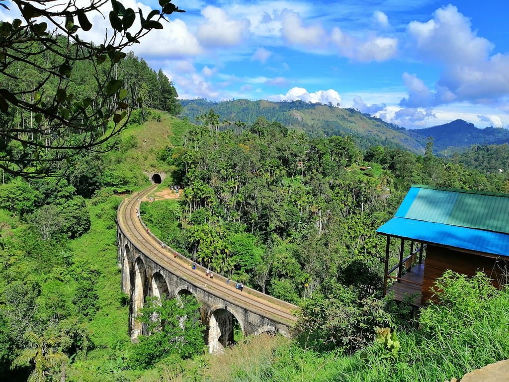 Nine Arch Bridge, Demodara