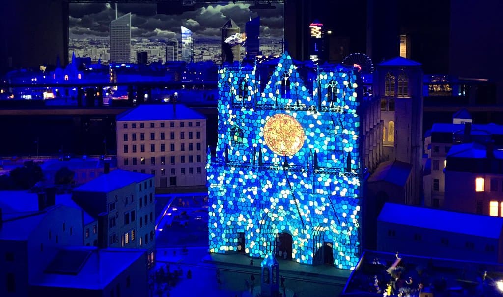 Fête des Lumières sur notre mini Cathédrale Saint-Jean