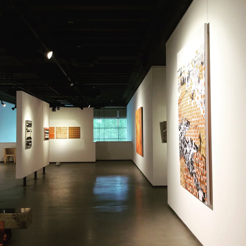 Naila Art Gallery show room