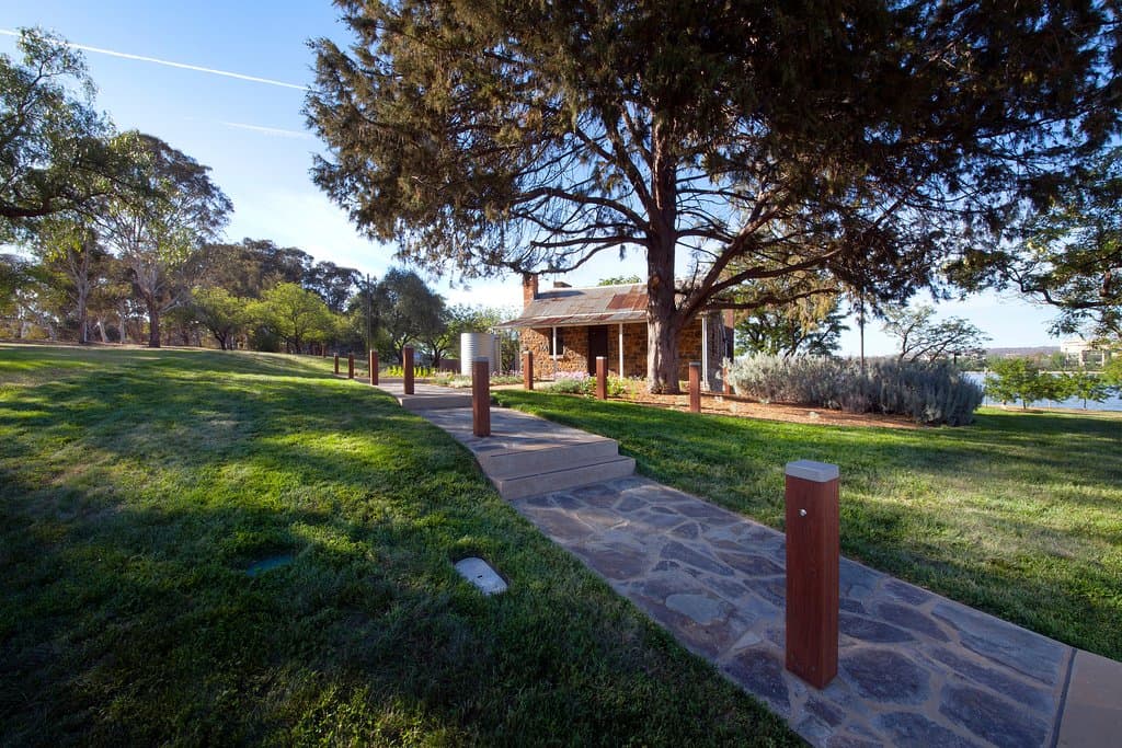 The view to the Cottage from Wendouree Drive.