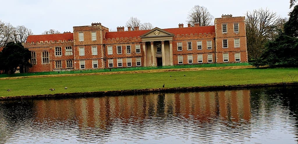 The Vyne House from the lake