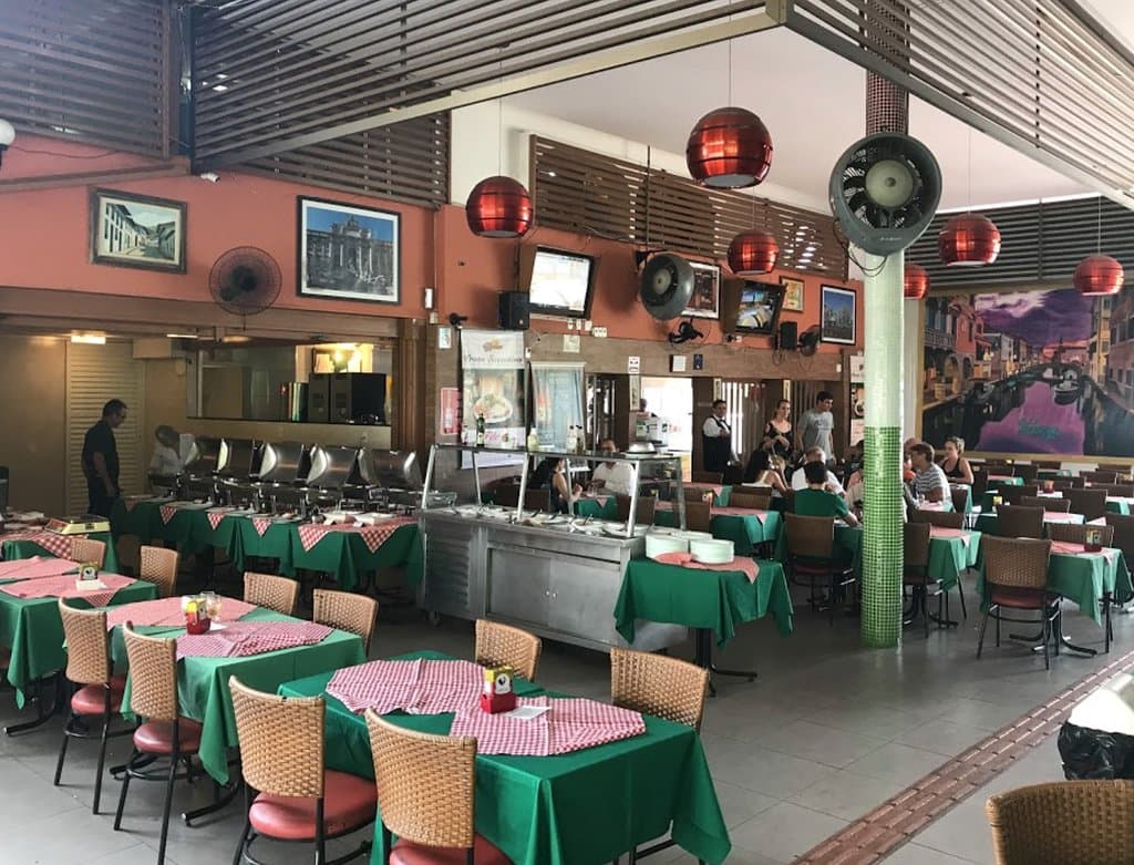 Ambiente amplo e aconchegante