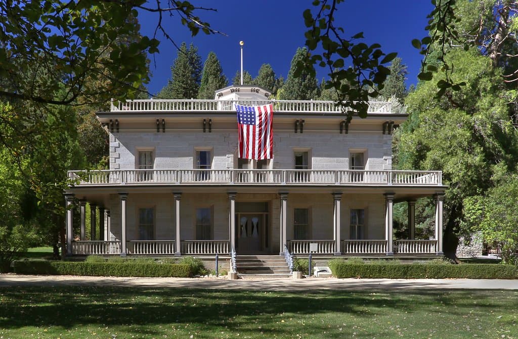 Bowers Mansion in the Summer