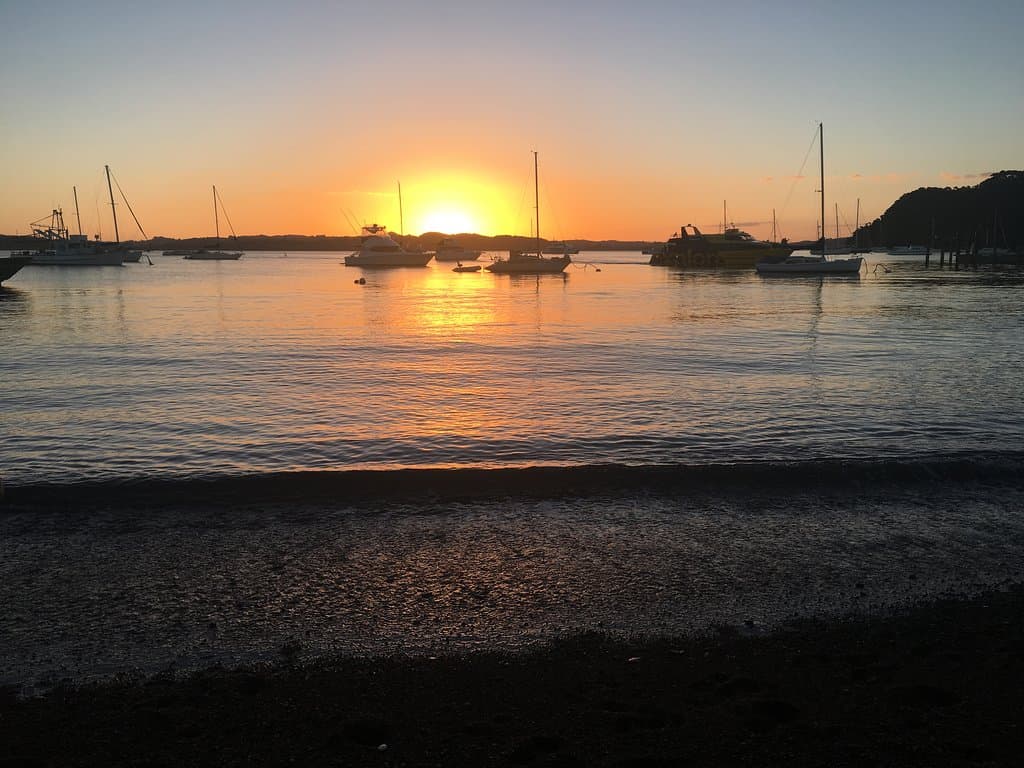 The Strand Beach en Russell