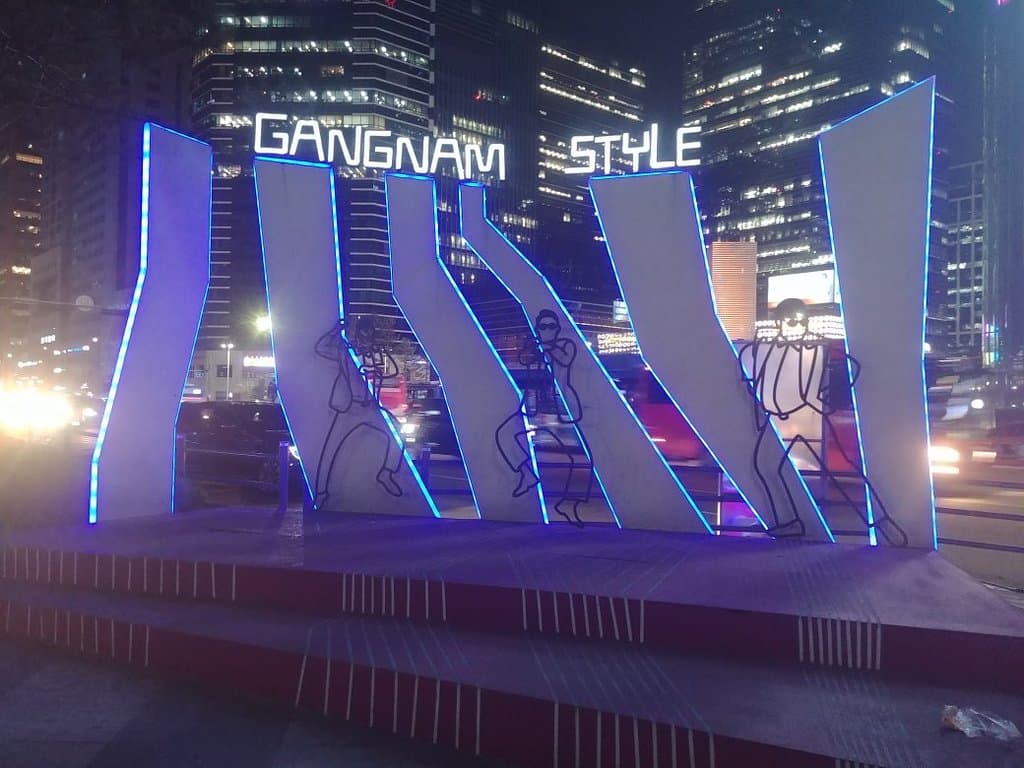 Gangnam Style Horse Dance Stage