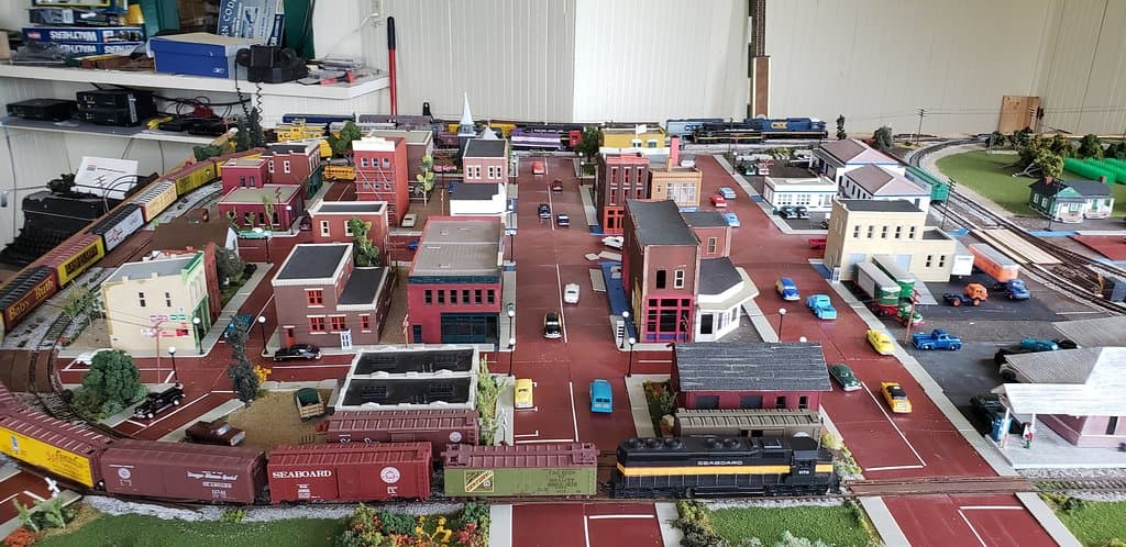 Train Viewing Platform Plant City