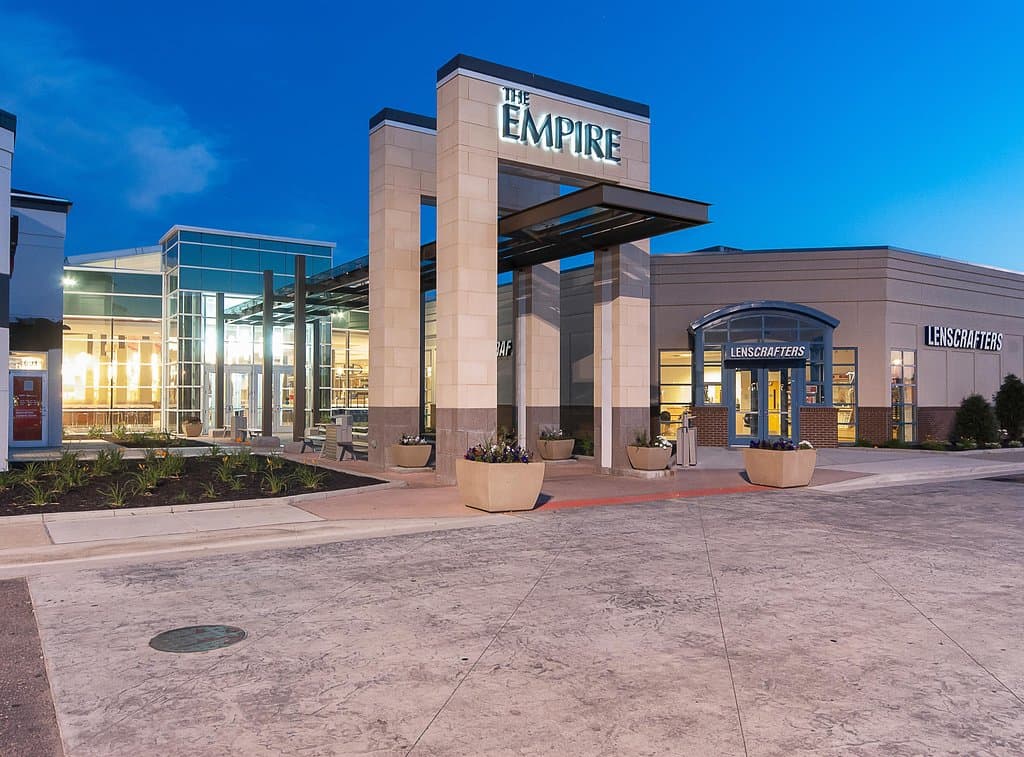 Food Court Entrance. 