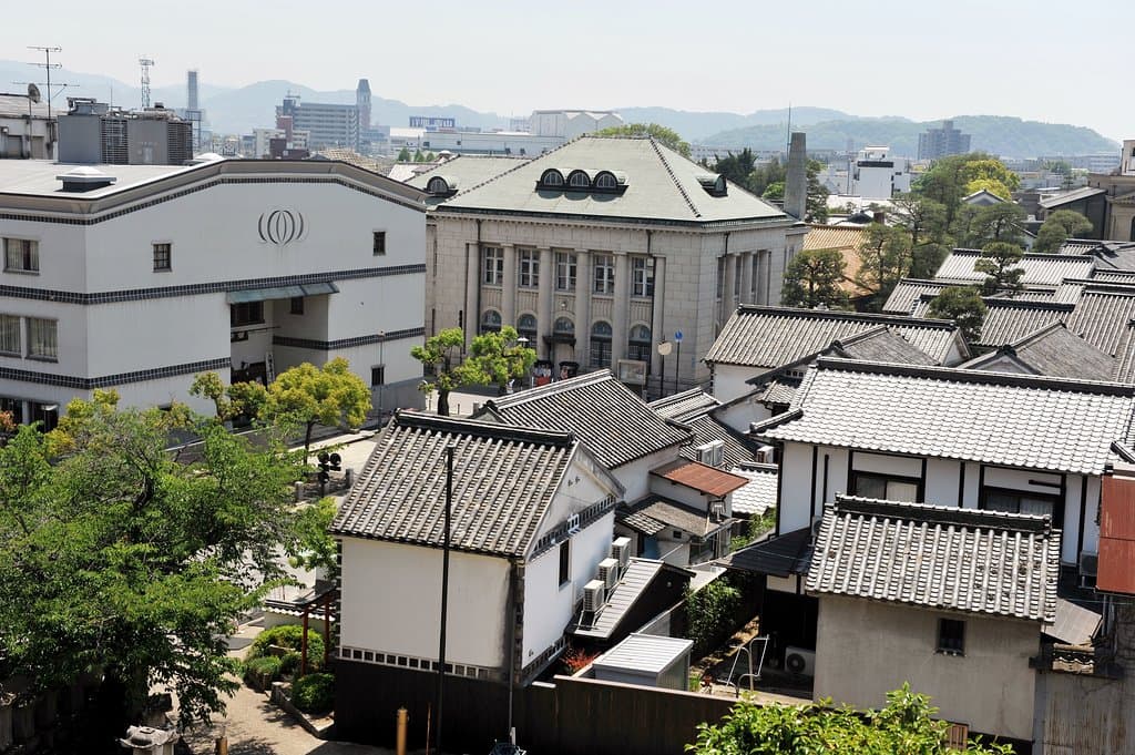 一帯はレトロ建築の集合だ