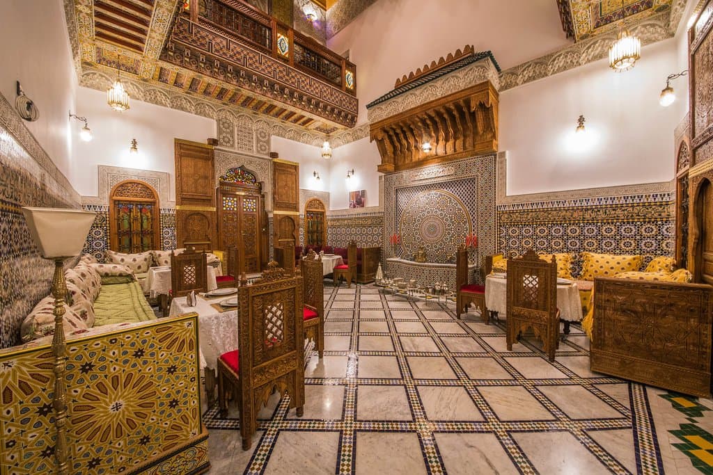 welcome to restaurant ouliya