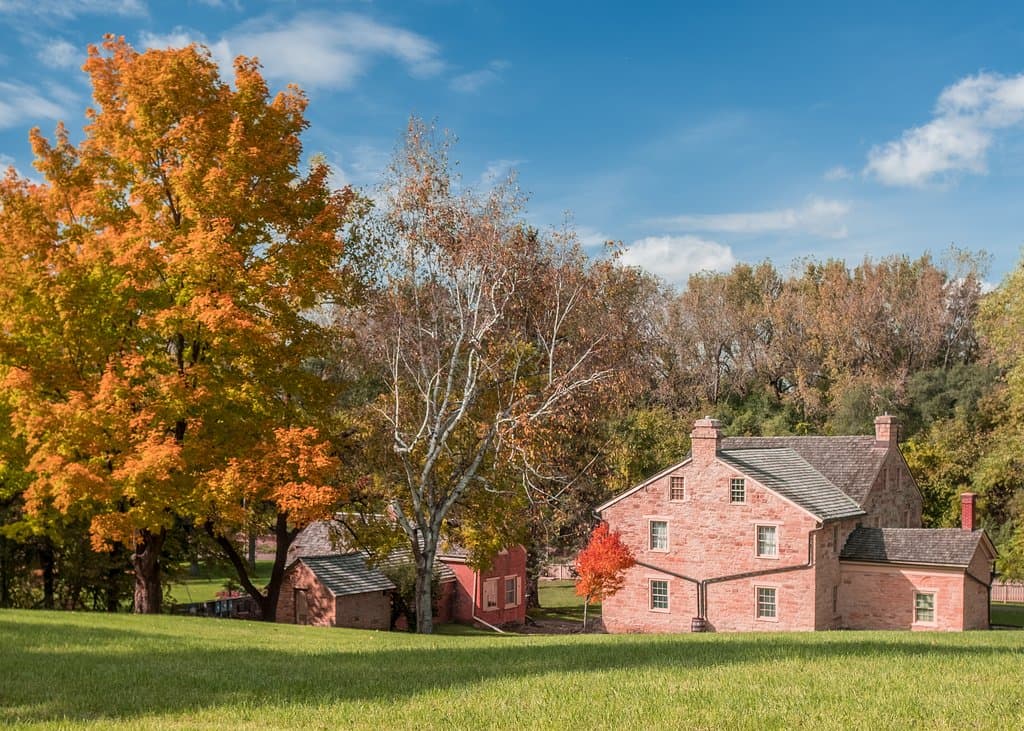 Taken October 2018 looking west towards Sibley House. Historic Fort Snelling across the river..