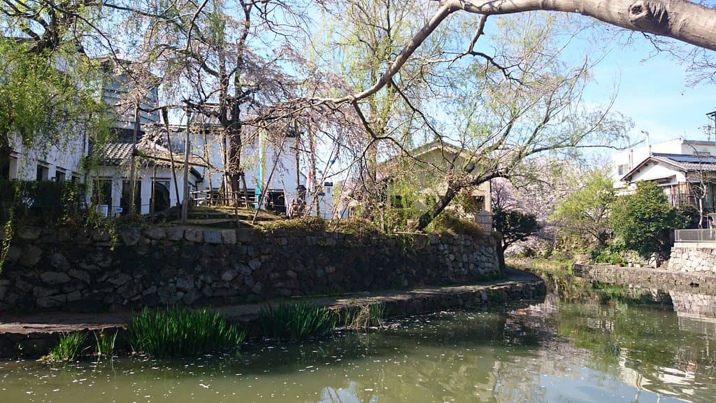 かわらミュージアム外観