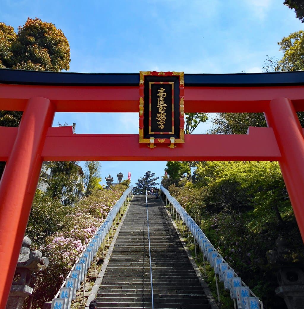 高良大社（正確には中社）の階段