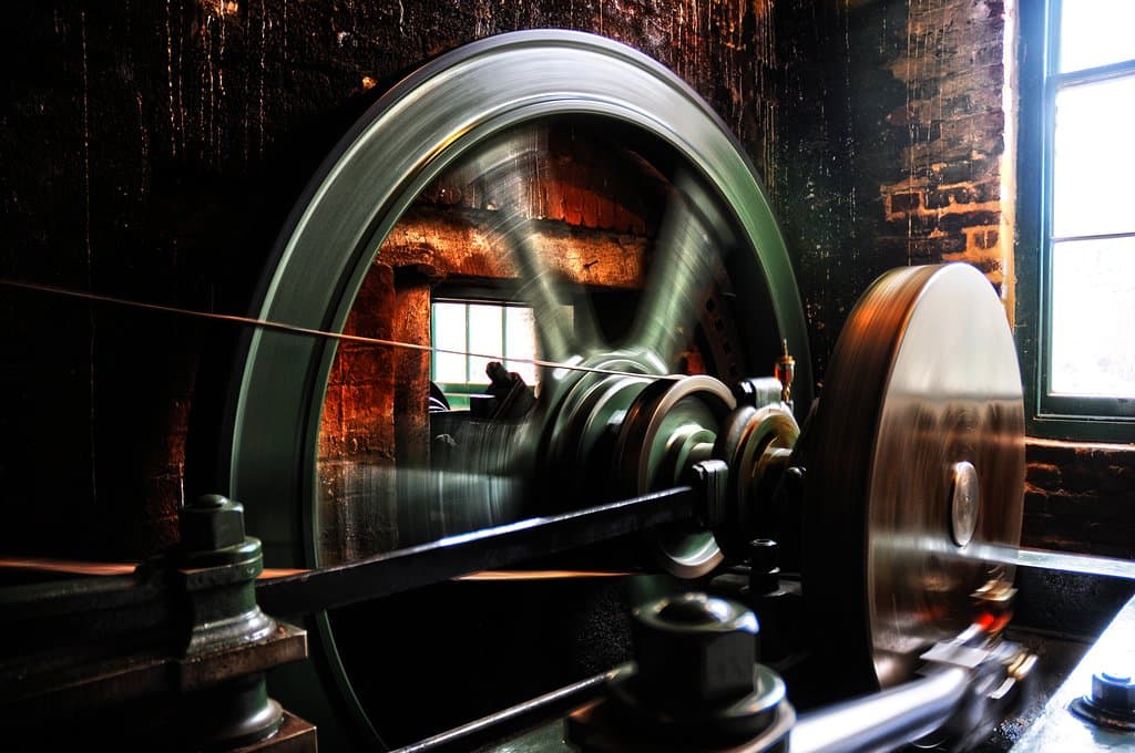 The John Wood & Son steam engine that runs the machinery