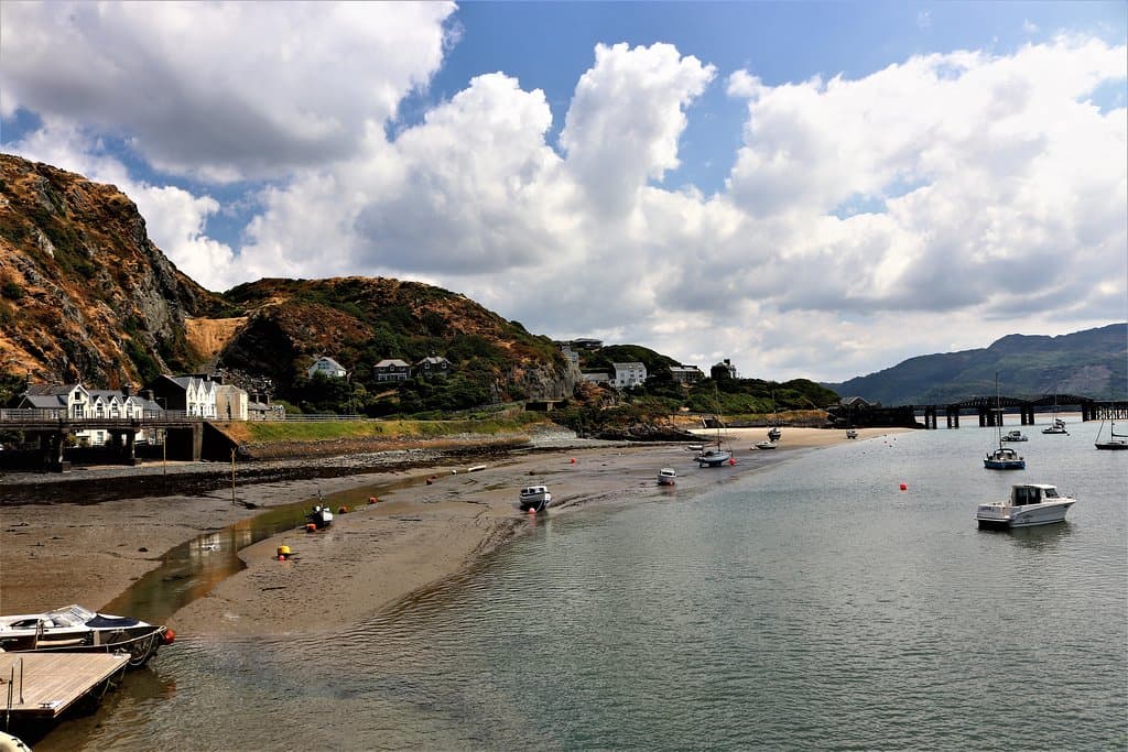 3  Barmouth Harbour
