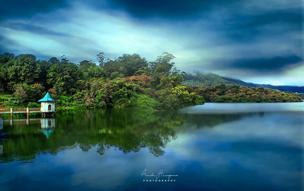 Kande-ela Lake
