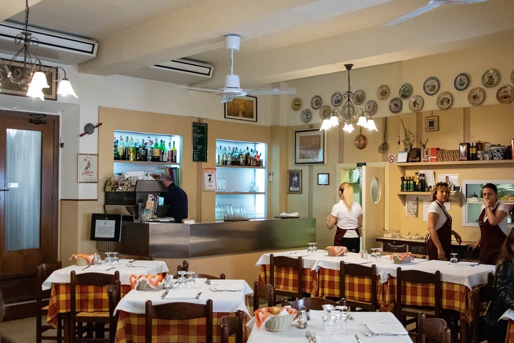 Trattoria interno
