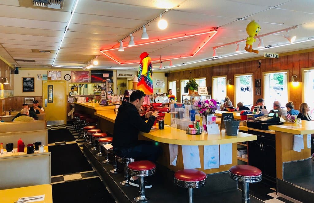 Twede's Cafe Double R Diner