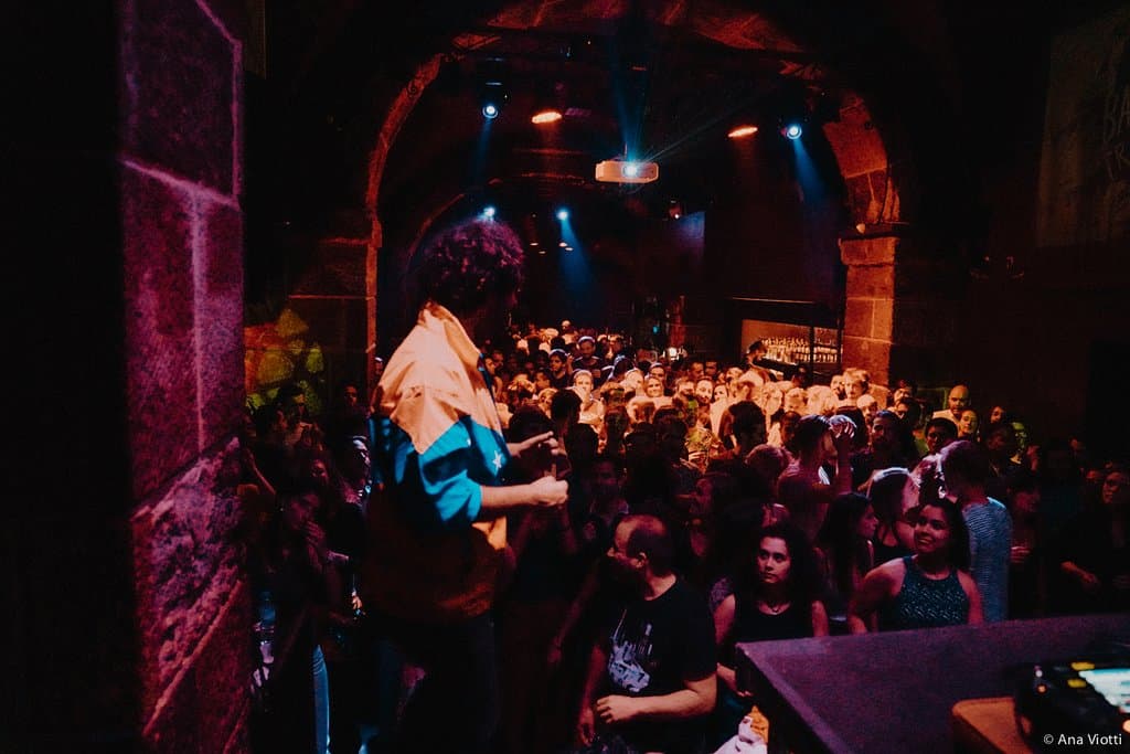 Baile Tropicante is one of one of Musicbox's most popular night. La Flama Blanca hosts a Latin night. Your go to if you're feeling like listening cumbia, salsa, reggaeton and other tropical rhythms.