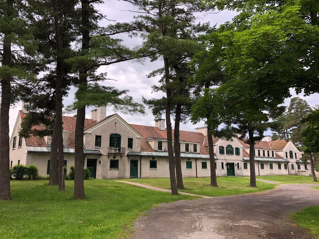 Knox Farm State Park