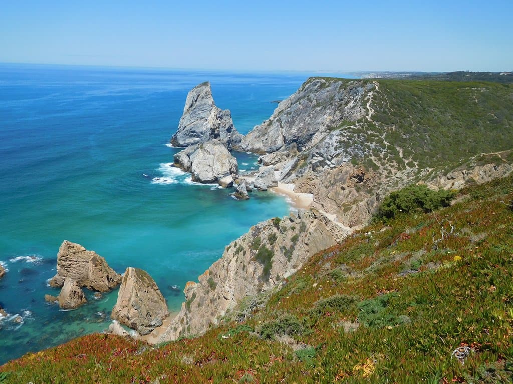 South trail to Praia da Ursa