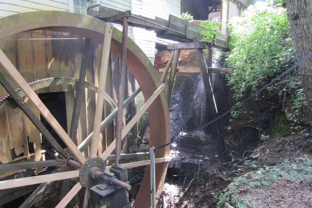 This is the old water wheel that turns the grinding stone. 