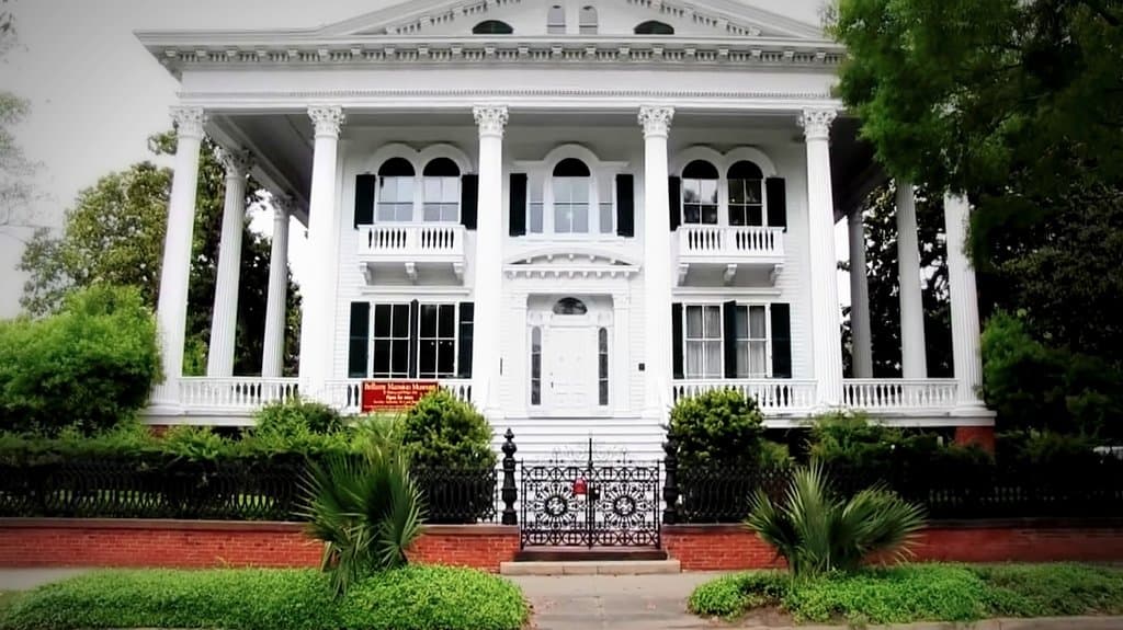 Bellamy Mansion Museum at 13 minutes drive to the west of Wilmington NC dentist O2 Dental Group of Wilmington