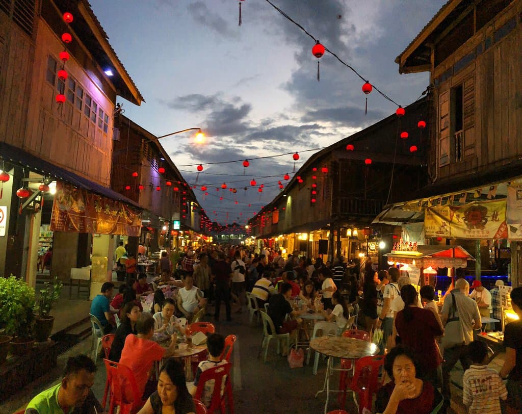 Siniawan Old Town Night Market
