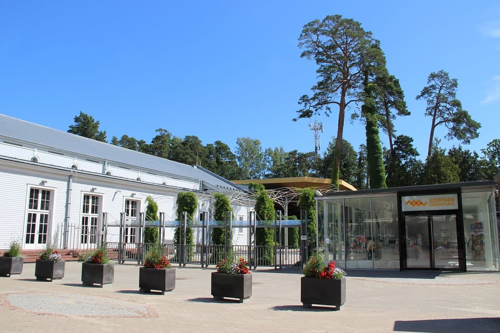 Концертный зал "Дзинтари"