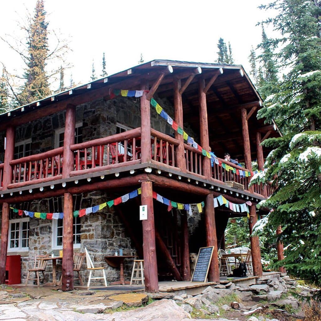 Plain of Six Glaciers Tea House