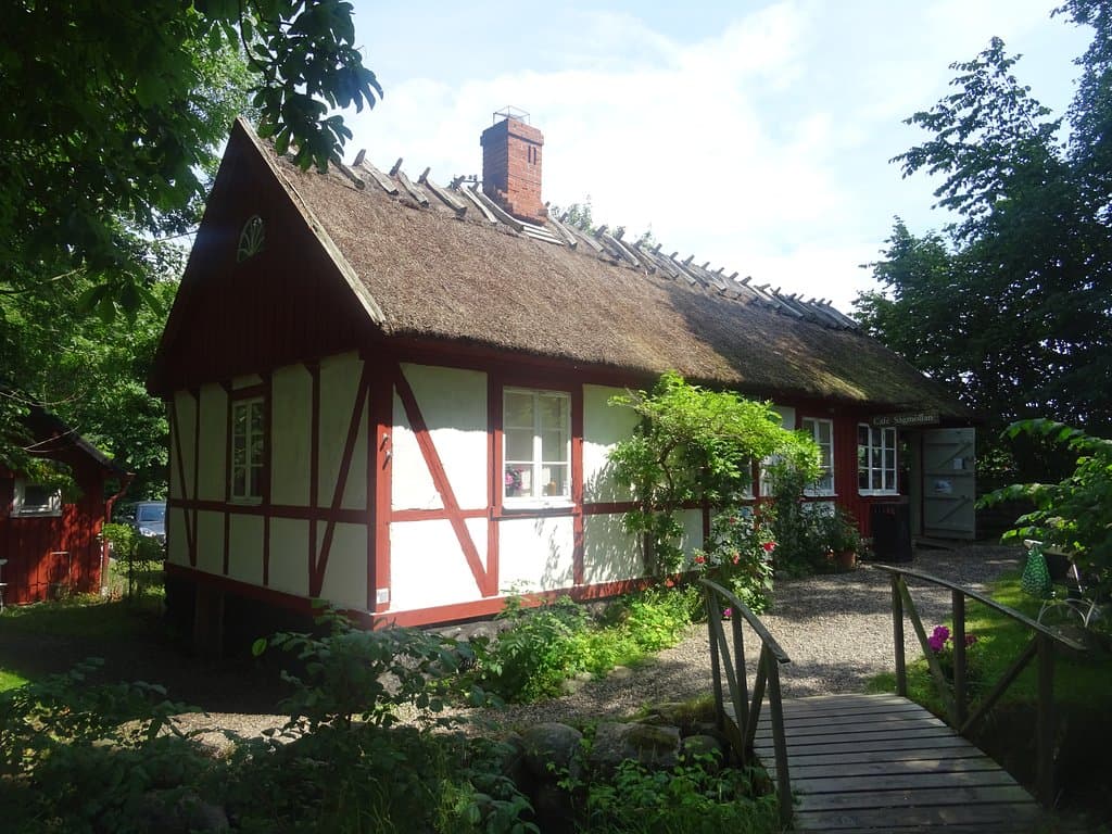 cafe/billetsalg i dette smukke hus